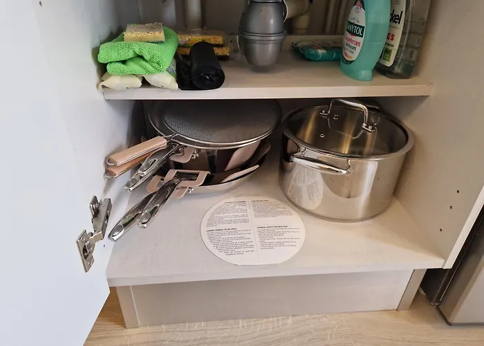 Les Carrelets - Jardin D'hiver- Wifi-terrasse-paking Apartment Puilboreau